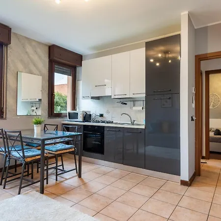 Vicino Milan, Rho Fiera E Mxp *